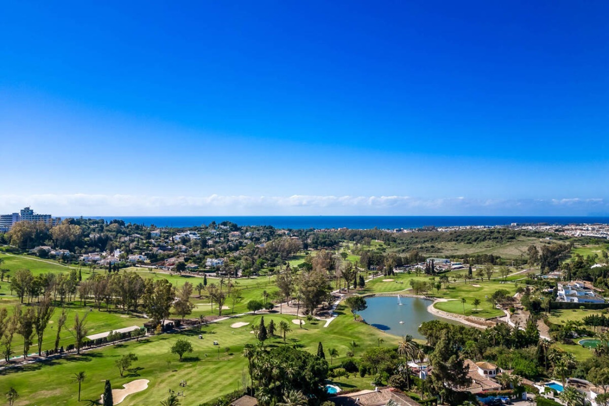 El Paraíso Benahavís Area & Property Guide